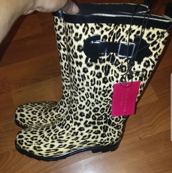 Middleton Shoes - Middleton animal print rubber rain boots